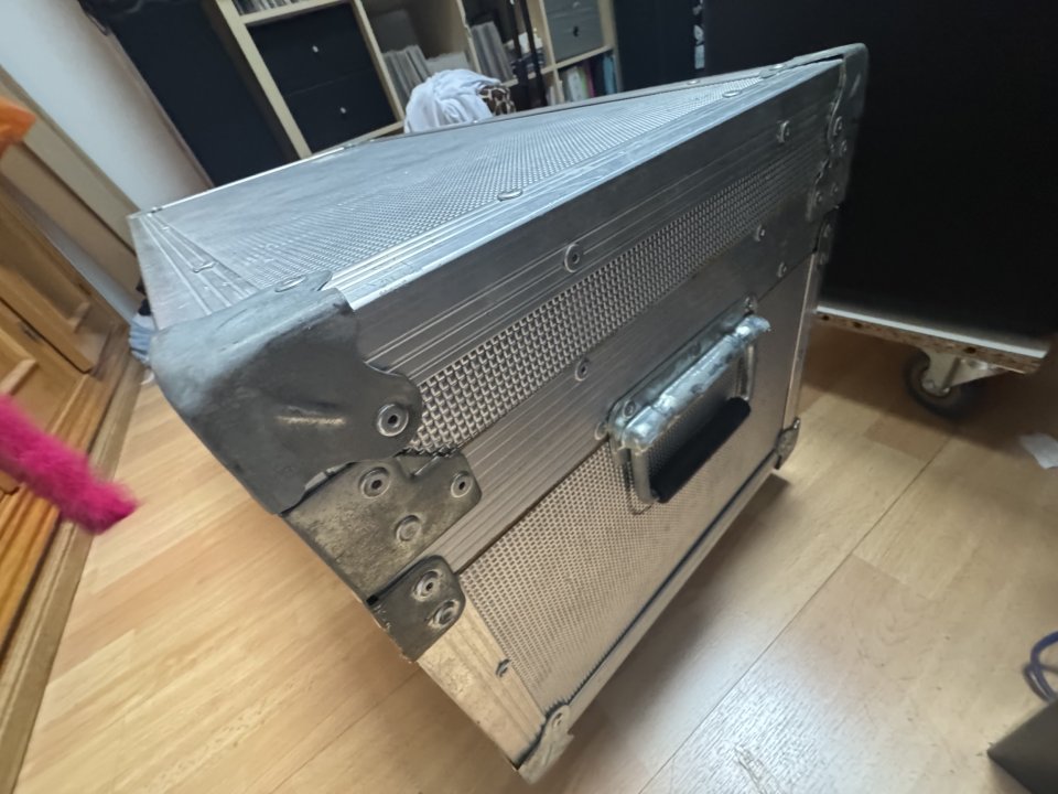Flycase cabezal con ruedas de segunda mano · Foto 3 de 7 · Guadalajara · 130 €