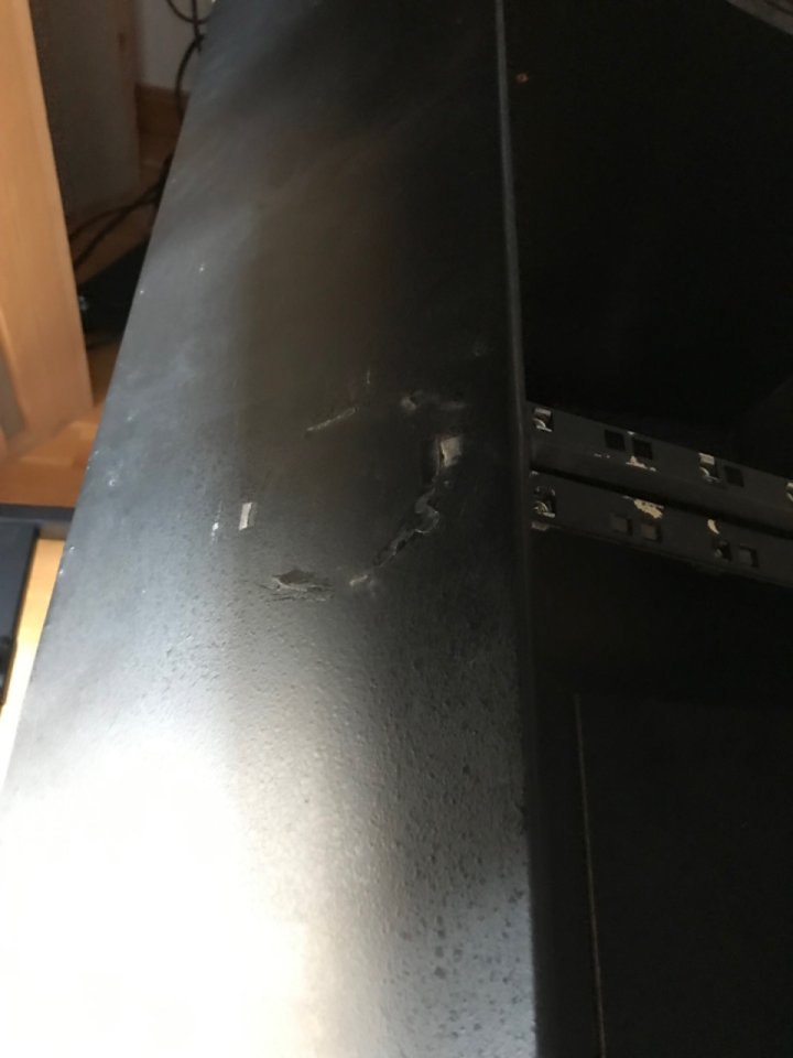 Mueble estudio 12x2 y 6x2 unidades de rack