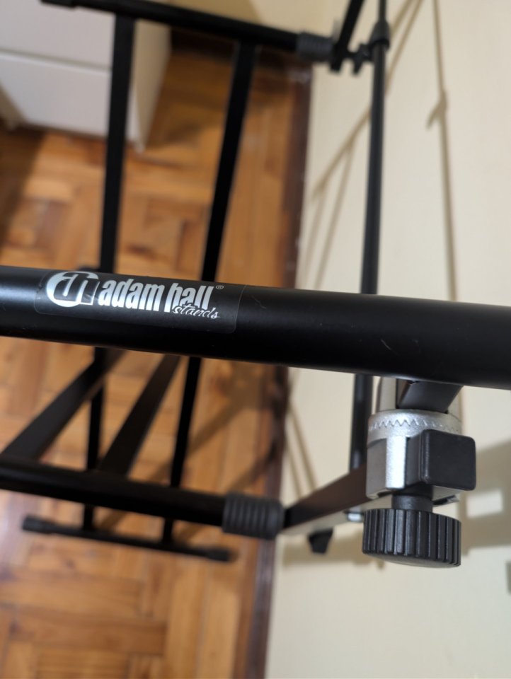 Soporte doble de teclado, sintetizador de segunda mano · Foto 4 de 5 · Pontevedra · 55 €