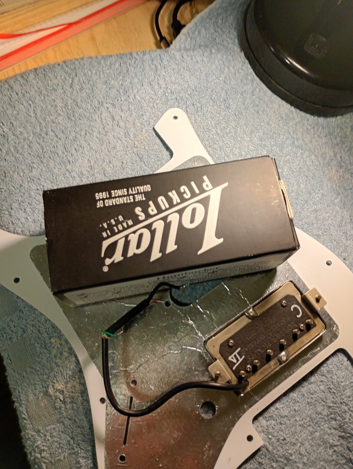 Lollar imperial f-spaced con pickguard Fender original de segunda mano · Foto 10 de 10 · Illes Balears · 190 €