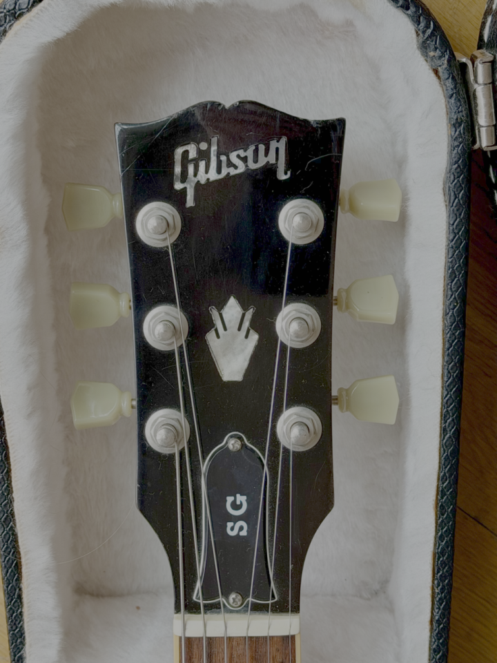 Gibson SG Standard 2007 de segunda mano · Foto 4 de 5 · Madrid · 1300 €