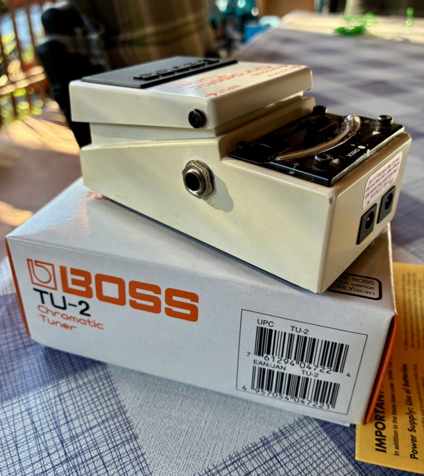 Pedal BOSS TU-2 Afinador cromatico de segunda mano · Foto 4 de 4 · Madrid · 45 €