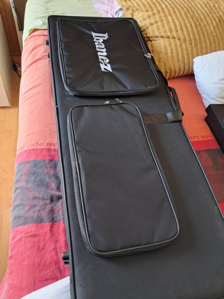 Ibanez AT10P SB Andy Timmons + Upgrades de segunda mano · Foto 3 de 10 · Navarra · 850 €