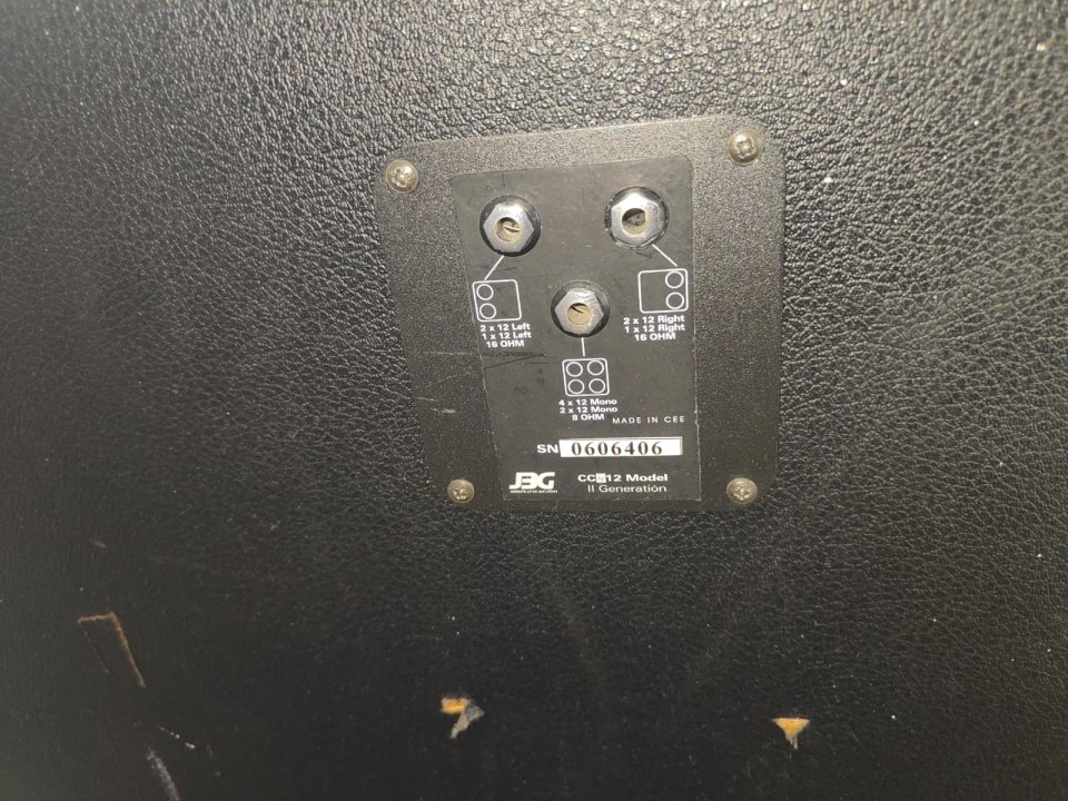 Pantalla 4x12 Marshall de segunda mano · Foto 6 de 10 · Madrid · 600 €