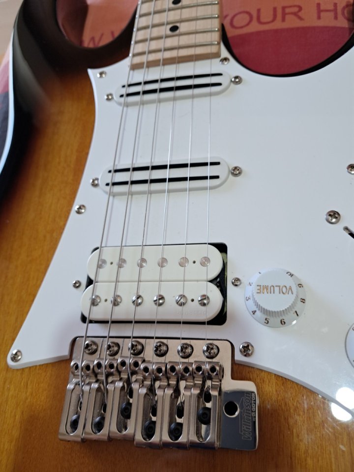 Ibanez AT10P SB Andy Timmons + Upgrades de segunda mano · Foto 4 de 10 · Navarra · 850 €