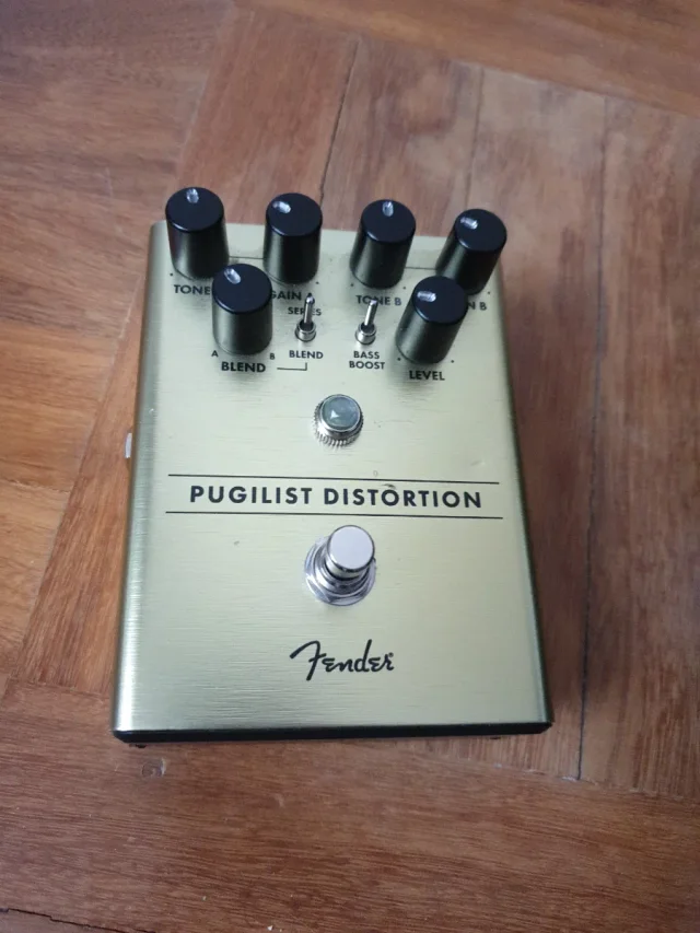 Fender Pugilist