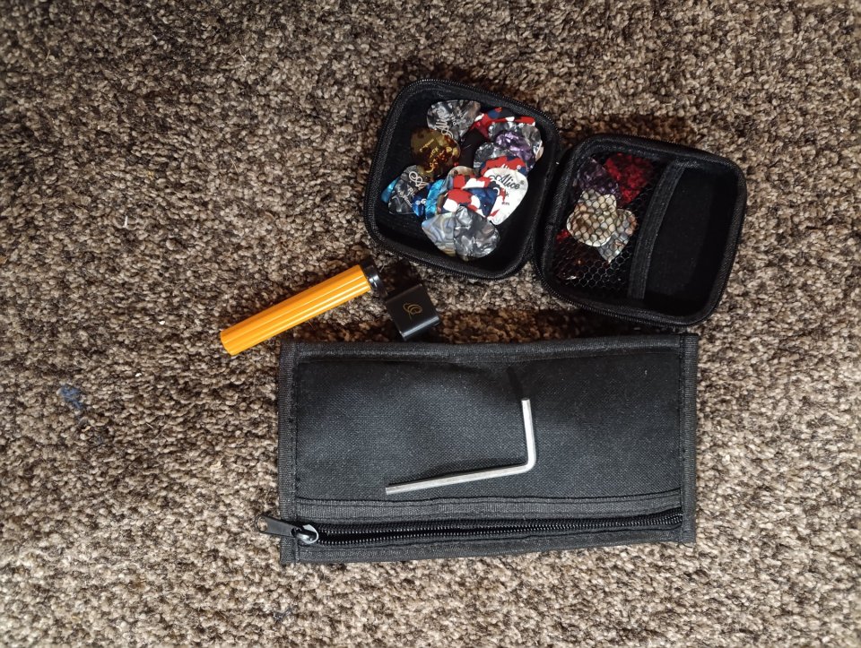 Ibanez acústica PF15 ECE TBS