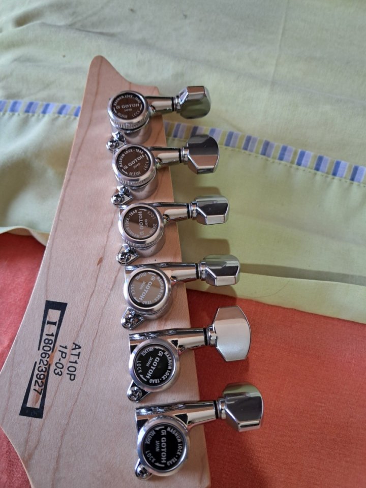 Ibanez AT10P SB Andy Timmons + Upgrades de segunda mano · Foto 6 de 10 · Navarra · 850 €