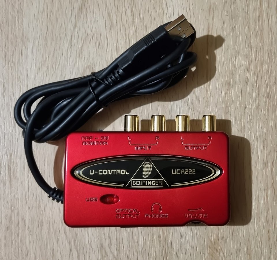 Tarjeta de sonido Behringer