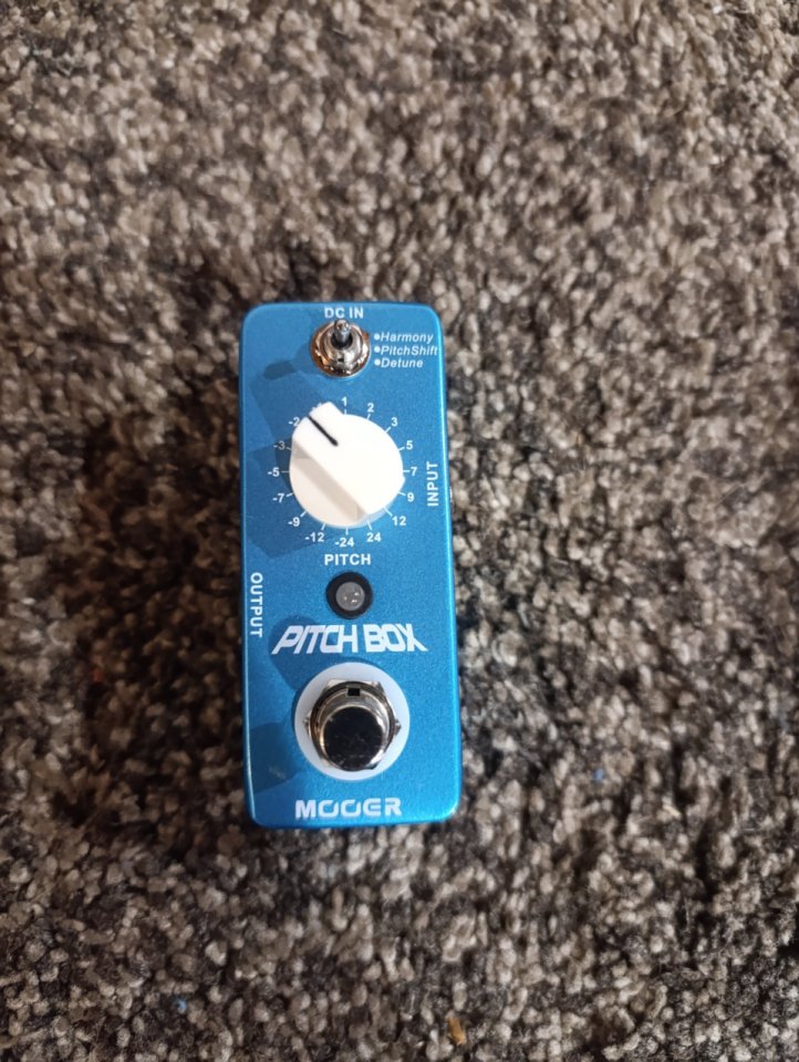 Mooer pitch box de segunda mano · Foto 1 de 3 · A Coruña · 35 €