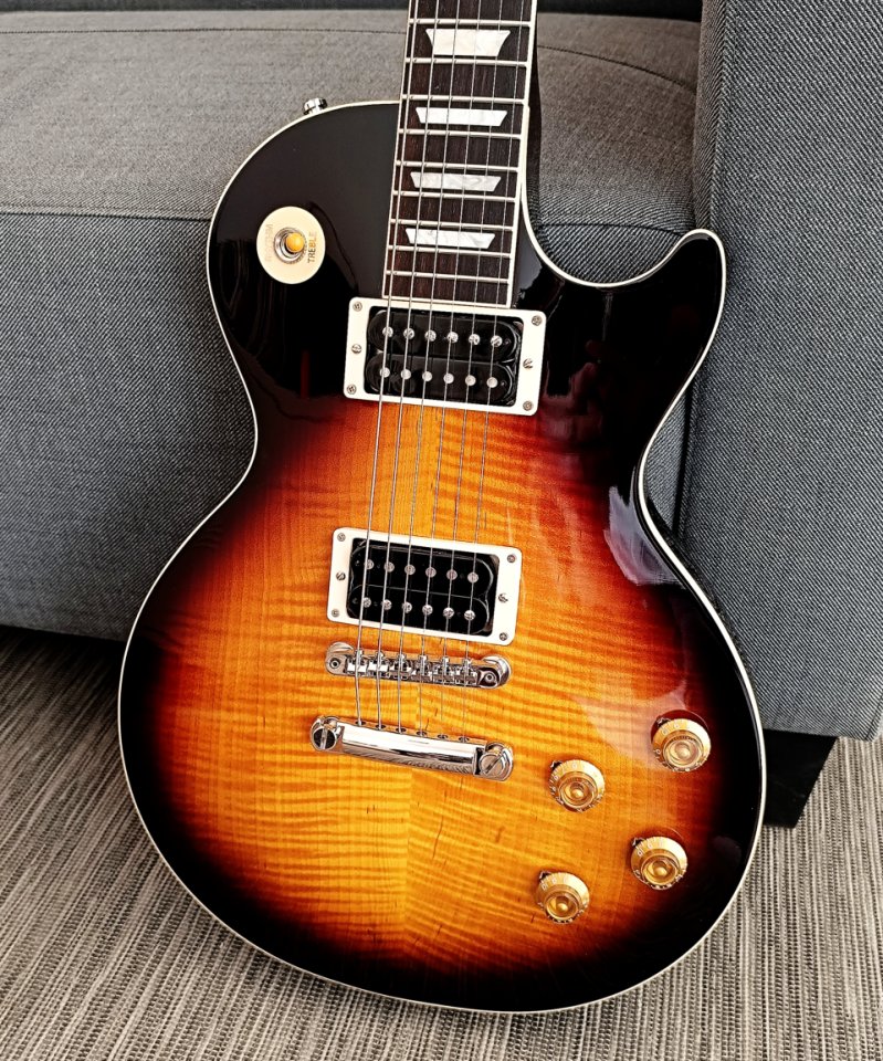 Gibson Les Paul Slash November Burst (2025) de segunda mano · Foto 1 de 8 · Barcelona · 2150 €
