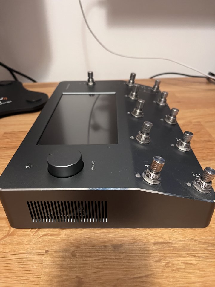 Neural DSP Quad Cortex + bolsa de segunda mano · Foto 5 de 9 · Araba · 1300 €
