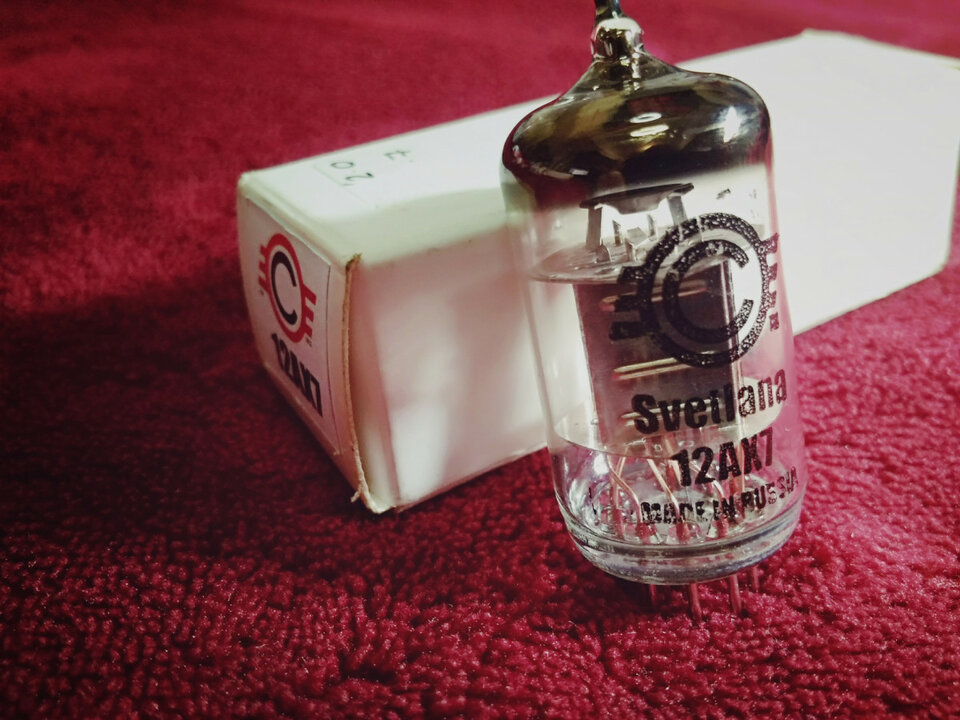 N.O.S. Svetlana 12AX7, Ecc83, Silver Long Plates