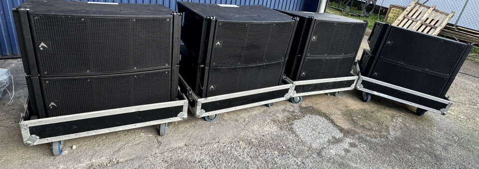 Line array Axiom autoamplificado