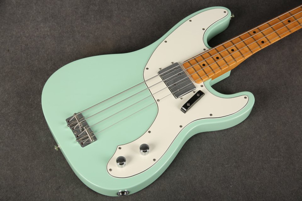 Fender Vintera II 70S Telecaster Bass Surf Green NUEVO de segunda mano · Foto 2 de 10 · Lugo · 999 €