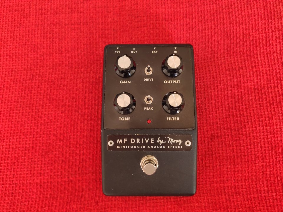 Minifooger MF Dive V1 Moog Pedal de segunda mano · Foto 1 de 10 · Alicante · 400 €