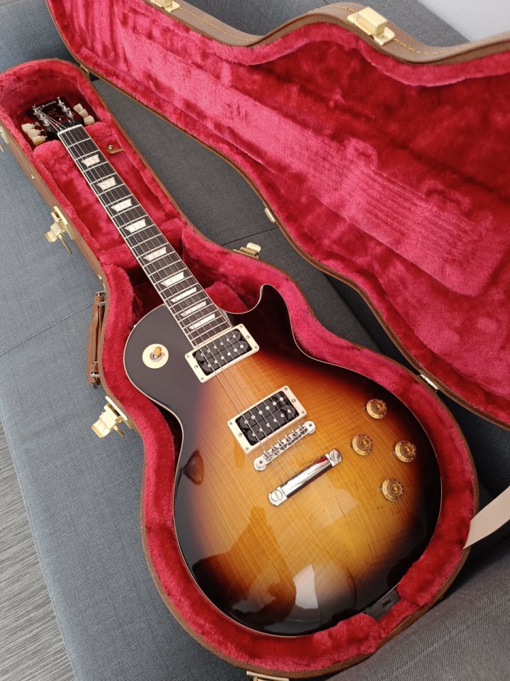 Gibson Les Paul Slash November Burst (2025) de segunda mano · Foto 6 de 8 · Barcelona · 2150 €