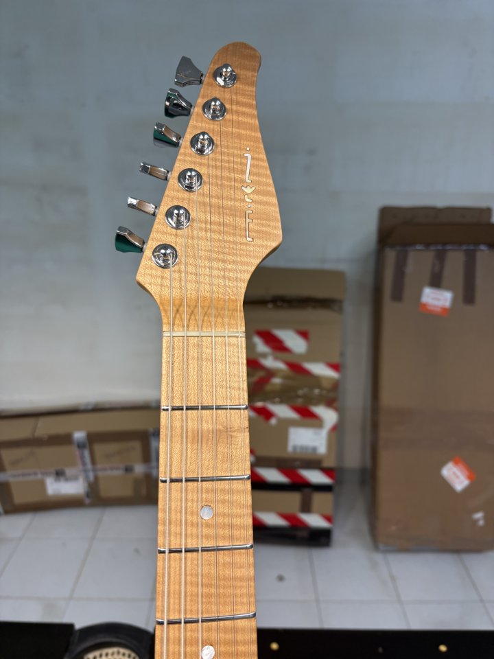 Guitarra jorge moreno oferta unos dias de segunda mano · Foto 5 de 7 · Illes Balears · 1995 €