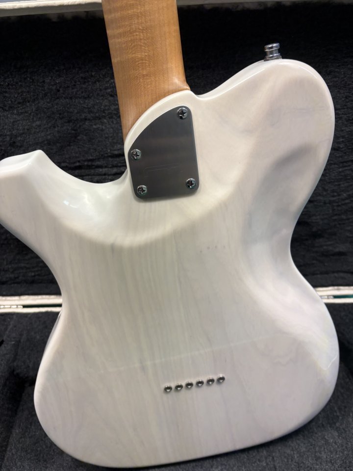 Guitarra jorge moreno oferta unos dias de segunda mano · Foto 6 de 7 · Illes Balears · 1995 €