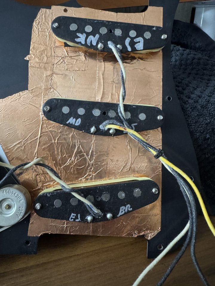 Eric Johnson Signature Stratocaster® Pickup Set de segunda mano · Foto 3 de 7 · SC Tenerife · 255 €