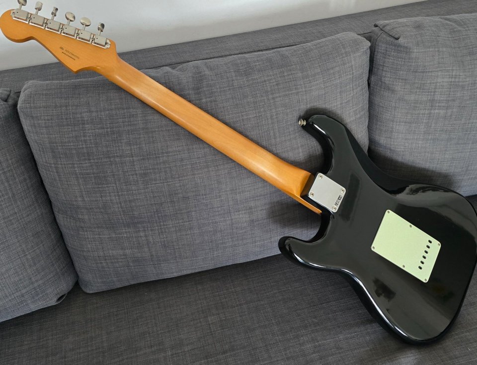 Fender Stratocaster LTD Vintera II Road Worn 60s Black de segunda mano · Foto 6 de 10 · Sevilla · 875 €