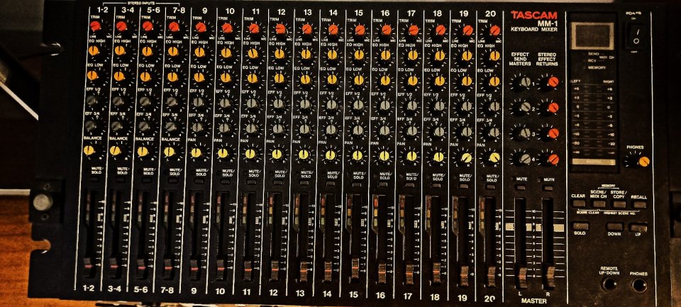 TASCAM MM-1 Keyboard Mixer Vintage