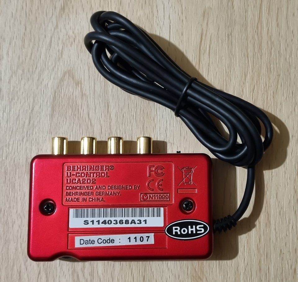 Tarjeta de sonido Behringer