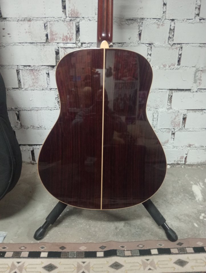 Acustica Yamaha LL16L (zurda)