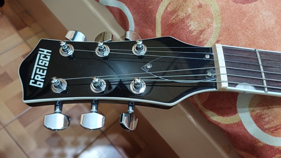 Gretsch G5222 EMTC D. Jet BT V-St. NAT de segunda mano · Foto 2 de 6 · Barcelona · 400 €