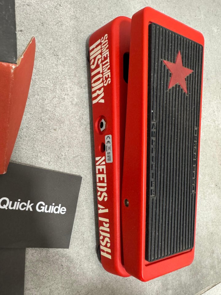 Pedal wah cry baby Tom Morello