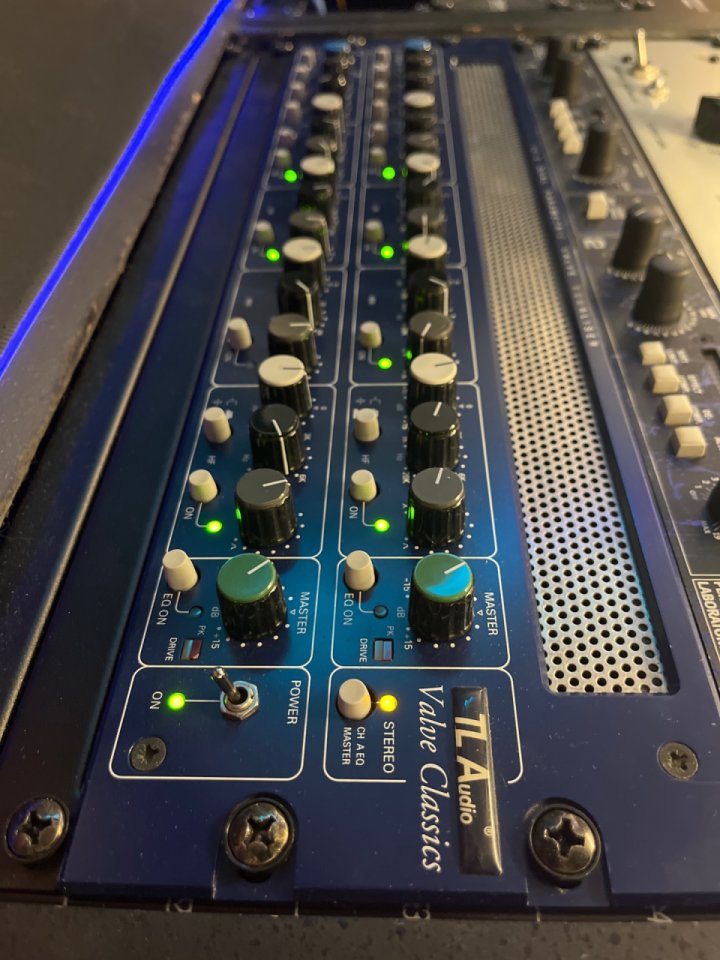 TLAudio Eq2 de segunda mano · Foto 4 de 4 · Madrid · 980 €