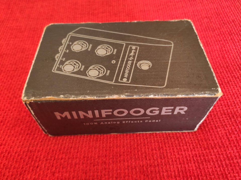 Minifooger MF Dive V1 Moog Pedal de segunda mano · Foto 9 de 10 · Alicante · 400 €