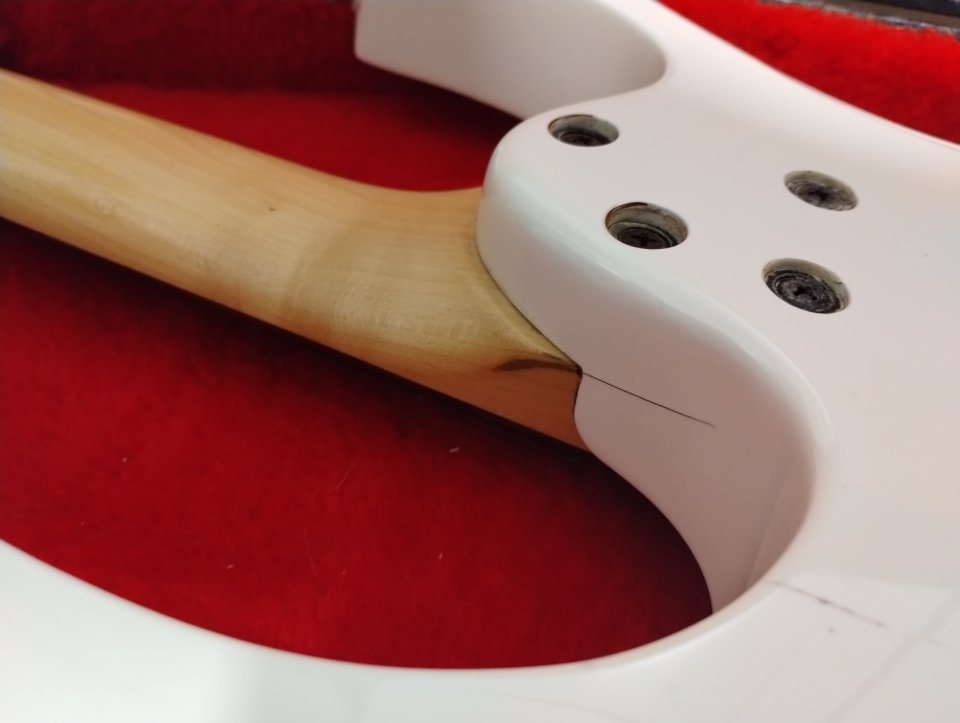 Guitarra Ibanez Jem Jr 555 fabricada en Corea