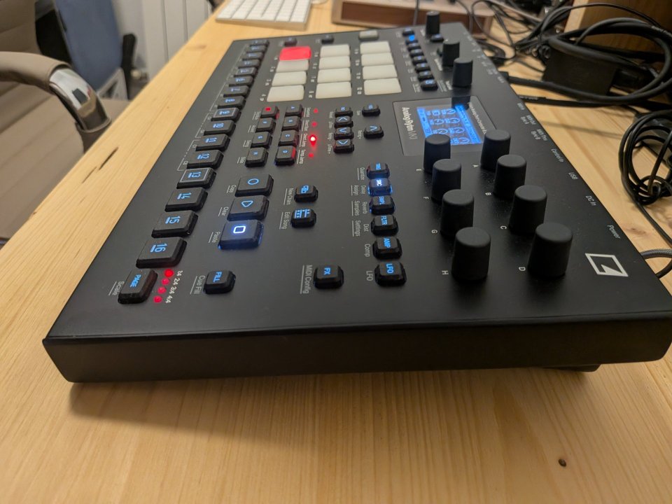 Elektron Analog Ritm mk2 de segunda mano · Foto 4 de 4 · Barcelona · 1050 €