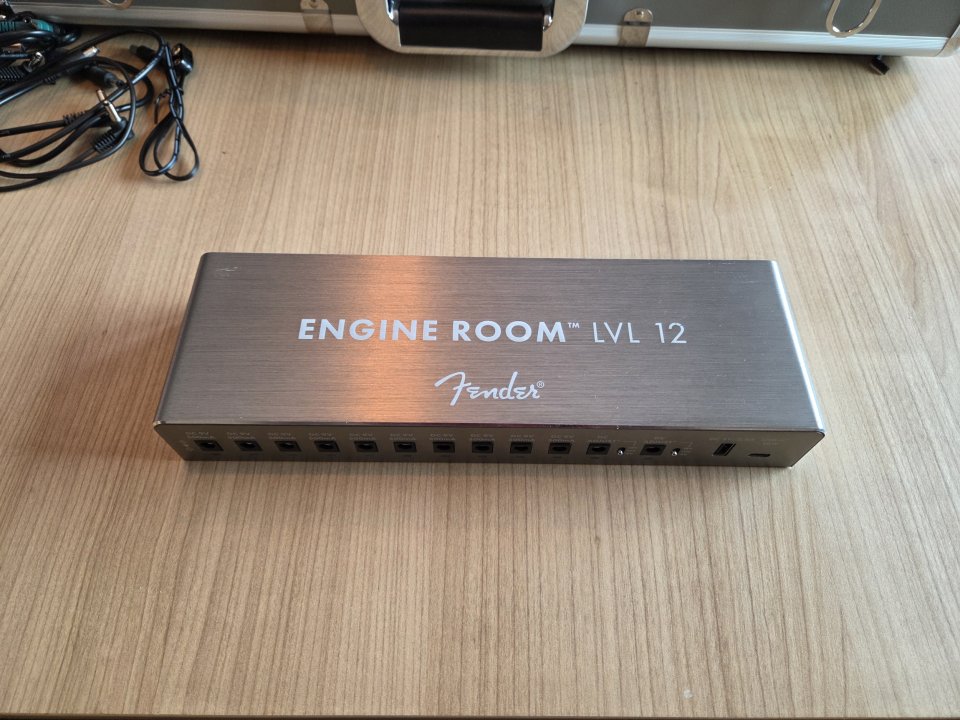 Fender Engine Room LVL12 Fuente Alimentación de segunda mano · Foto 4 de 5 · Gipuzkoa · 175 €