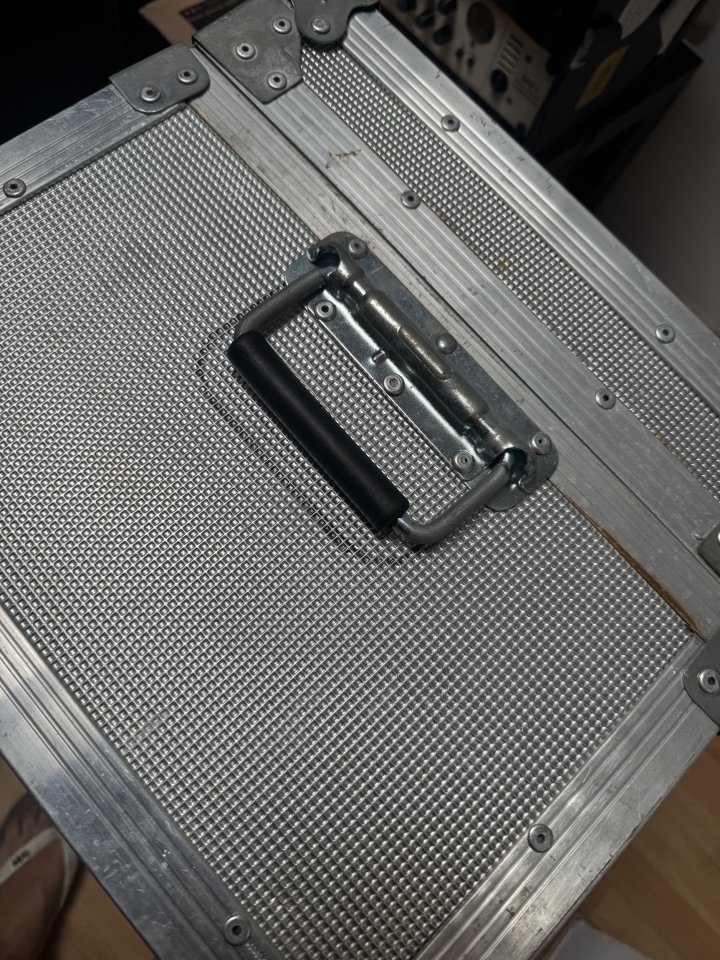 Flycase cabezal con ruedas de segunda mano · Foto 6 de 7 · Guadalajara · 130 €
