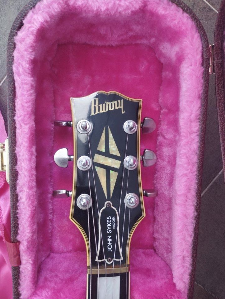 Burny Les Paul (John Sykes)1980