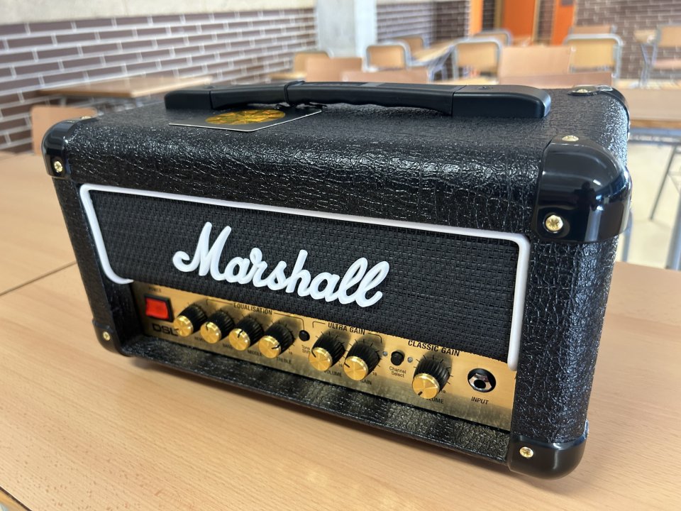 Marshall DSL1 HR (salida 8 Ohmios)