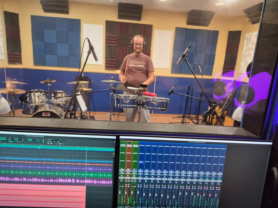 Estudio de grabación de segunda mano · Foto 1 de 10 · Las Palmas