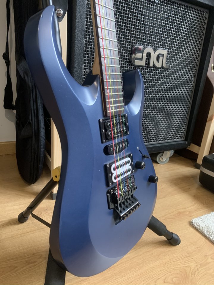 Cort X6 con Seymour Duncan Invader