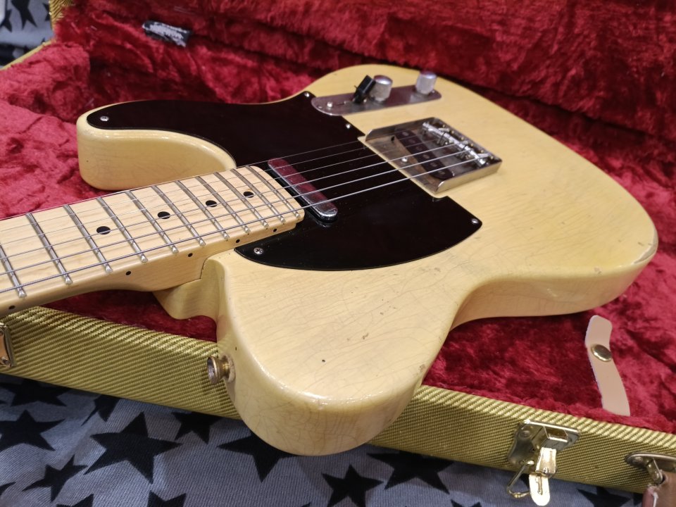 TELECASTER Nocaster 50s Relic - Cuerpo Hosco Japan + Mástil Fender usa de segunda mano · Foto 5 de 10 · Barcelona · 1200 €