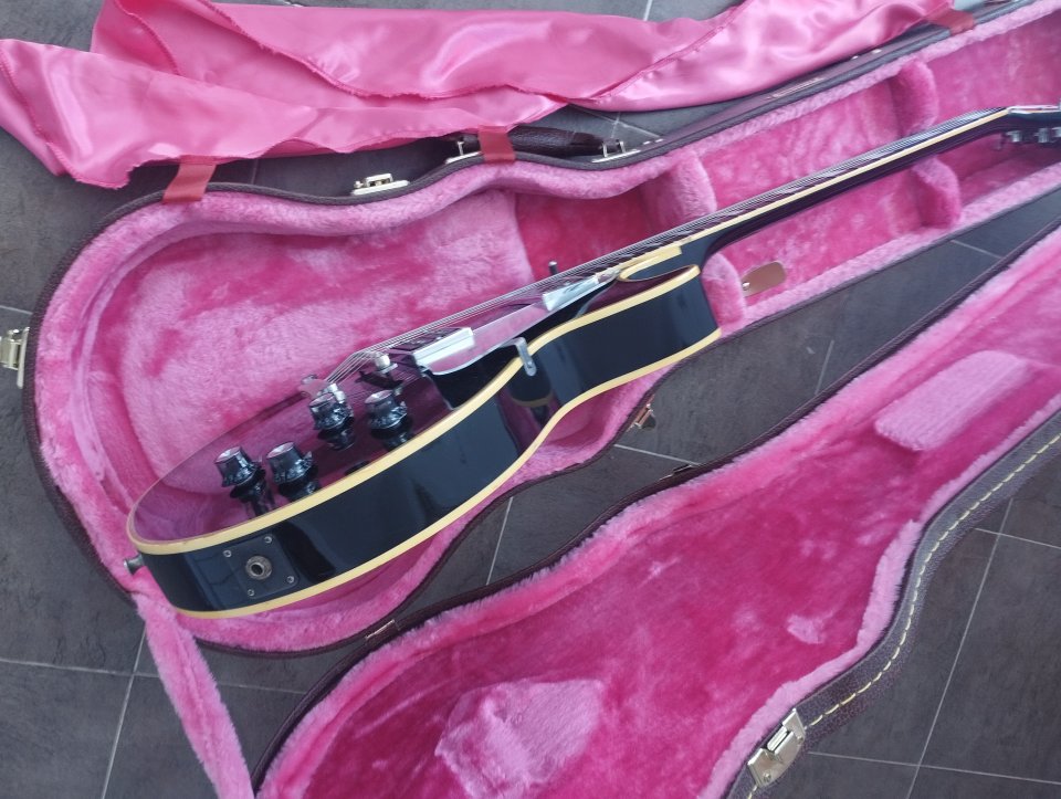 Burny Les Paul (John Sykes)1980