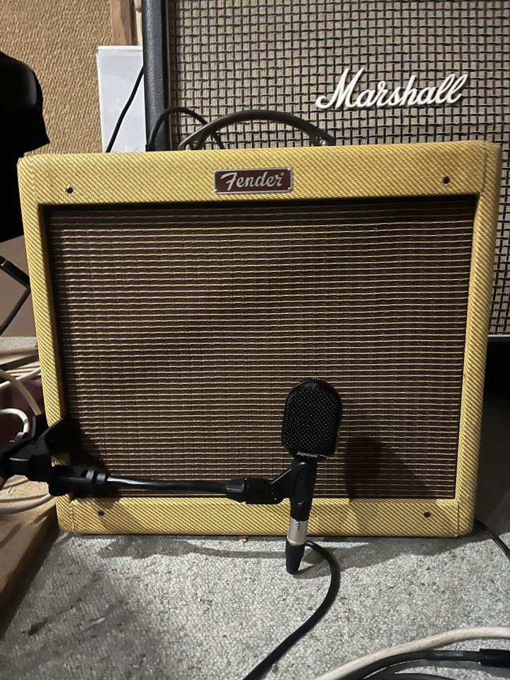 Fender Blues Jr.III Ltd o cambio por Fender Hot Rod Deluxe