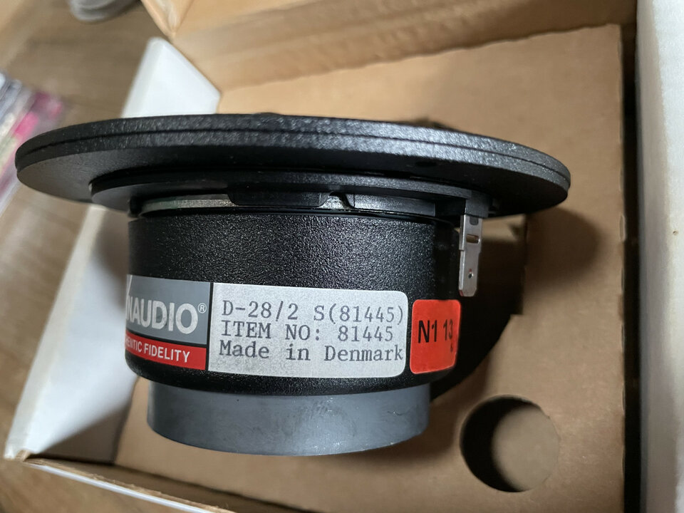 Altavoces Dynaudio D28/2 Tweeters + otra unidad marca HI/VI Research