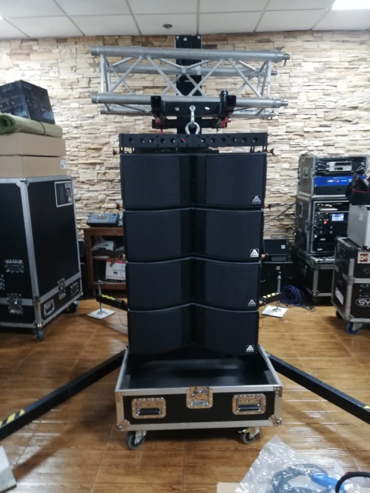 Line Array Amate Audio N208A y N208P de segunda mano · Foto 1 de 5 · Málaga · 1 €