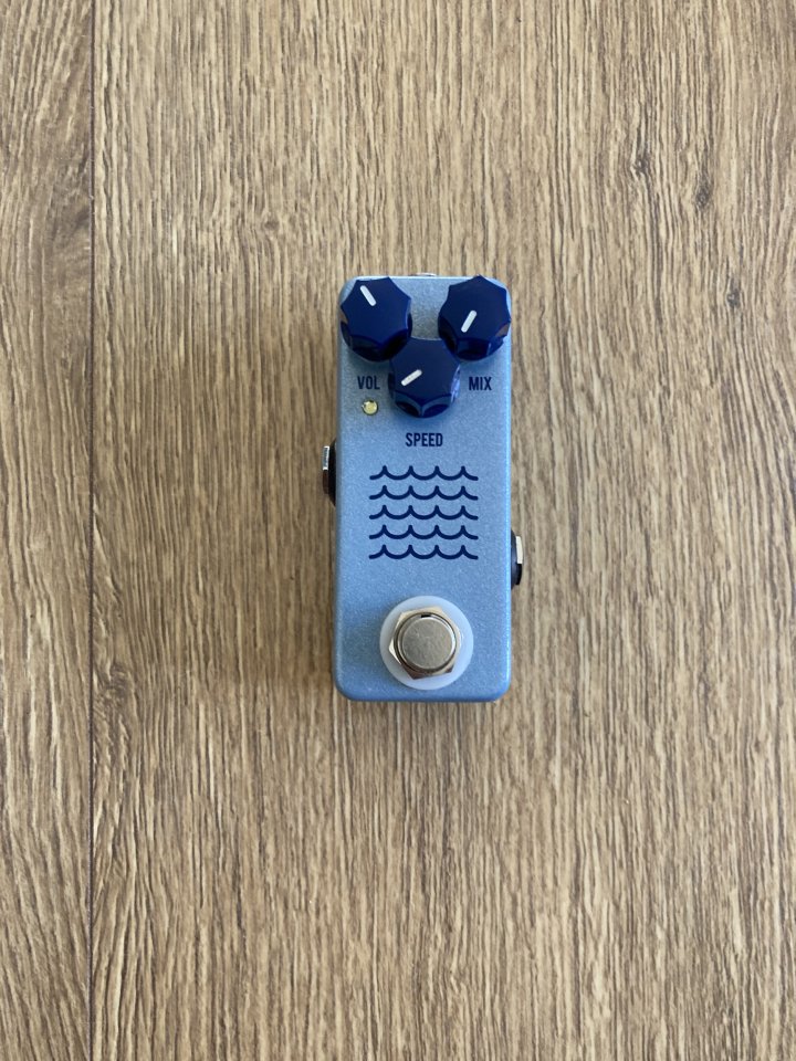 JHS Tidewater Tremolo de segunda mano · Sevilla · 120 €