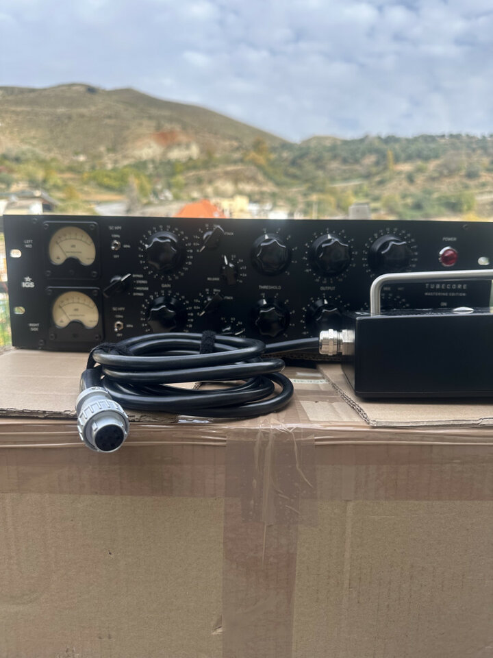 IGS Audio Tubecore 3U Mastering Edition Stereo Compressor 2019