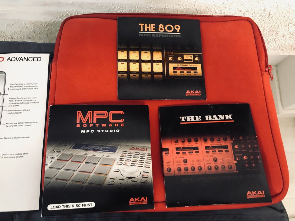 AKAI MPC STUDIO de segunda mano · Foto 3 de 7 · Valencia · 150 €