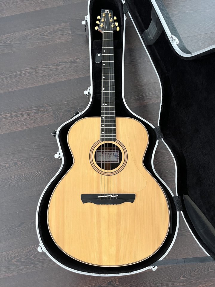Electroacústica Jumbo Alhambra J3 de segunda mano · Foto 1 de 10 · Madrid · 650 €
