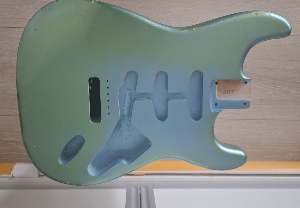 Cuerpo Stratocaster MJT nuevo.